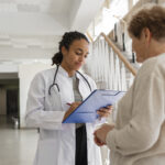 Priorização de pacientes na farmácia clínica: realidade atual nos hospitais brasileiros