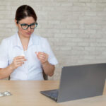 Teletrabalho na Farmácia Clínica: qual o impacto na produtividade dos profissionais?